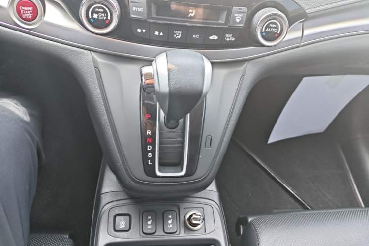 Used Honda CR-V 2015 2.4L two-wheel drive luxury version Gear Lever