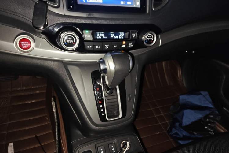 Used Honda CR-V 2015 2.4L two-wheel drive luxury version Gear Lever