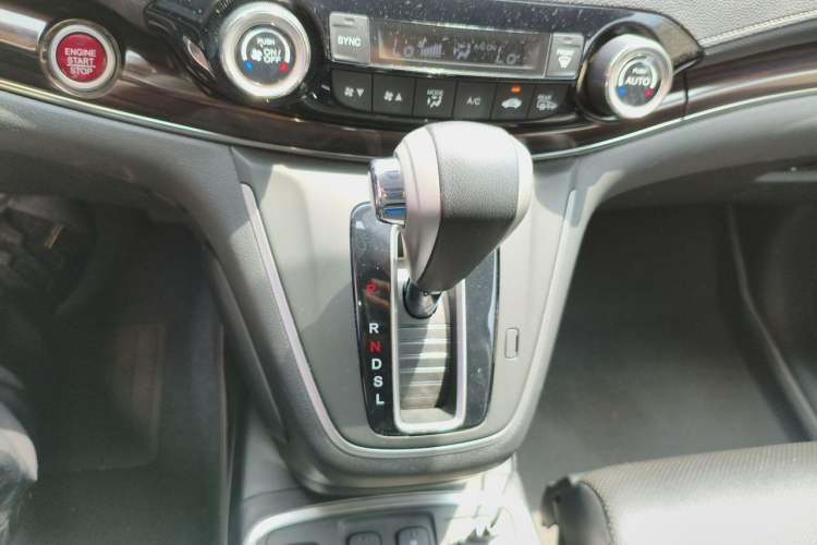 Used Honda CR-V 2015 2.4L Four-Wheel Drive Prestige Edition Gear Lever