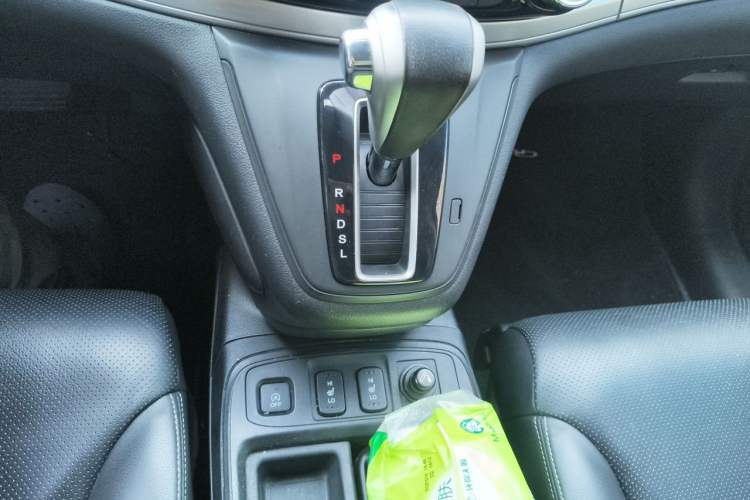 Used Honda CR-V 2015 2.4L two-wheel drive luxury version Gear Lever