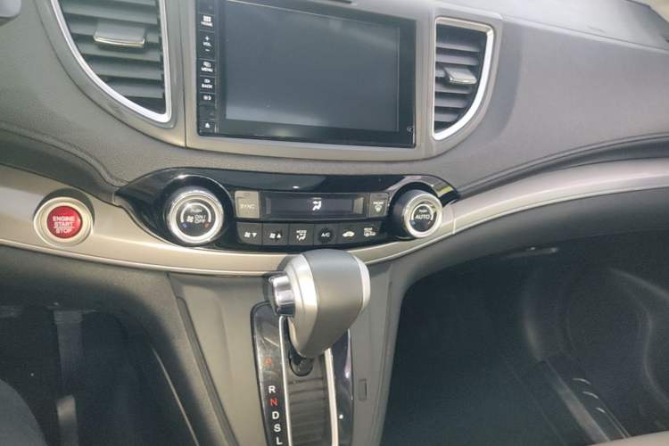 Used Honda CR-V 2015 2.4L two-wheel drive luxury version Gear Lever