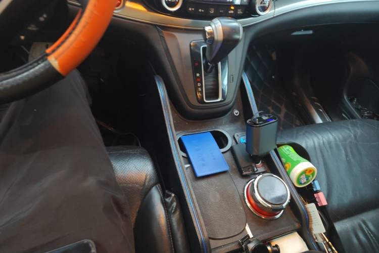 Used Honda CR-V 2015 2.4L two-wheel drive luxury version Gear Lever