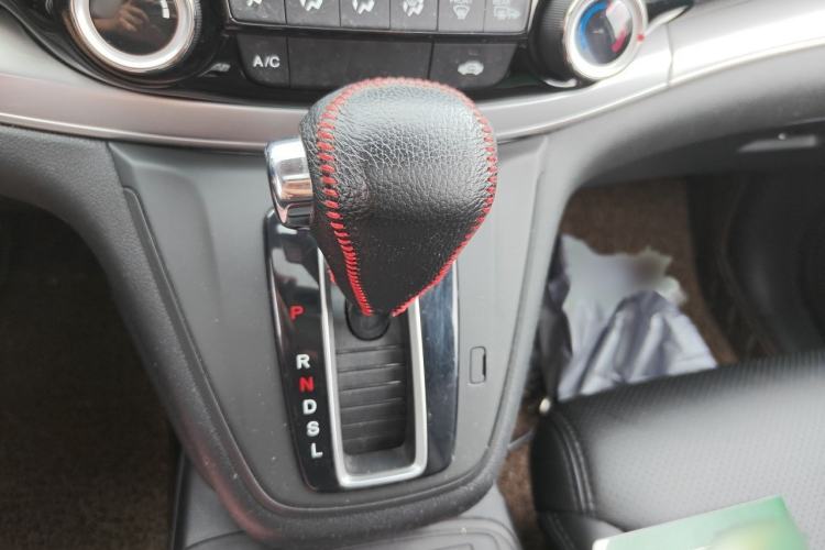 Used Honda CR-V 2015 2.0L two-wheel drive Fashion Edition Gear Lever
