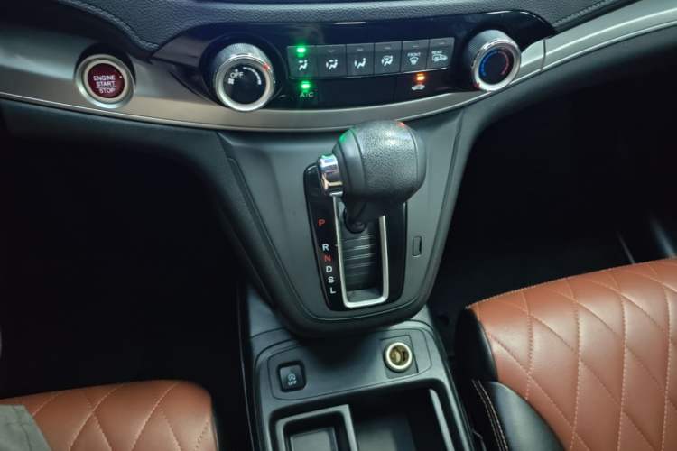 Used Honda CR-V 2015 2.0L two-wheel drive Fashion Edition Gear Lever