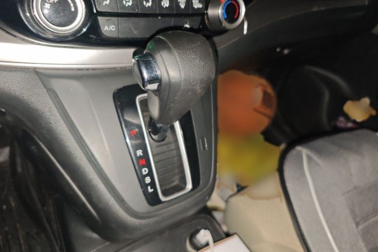 Used Honda CR-V 2015 2.0L two-wheel drive Fashion Edition Gear Lever