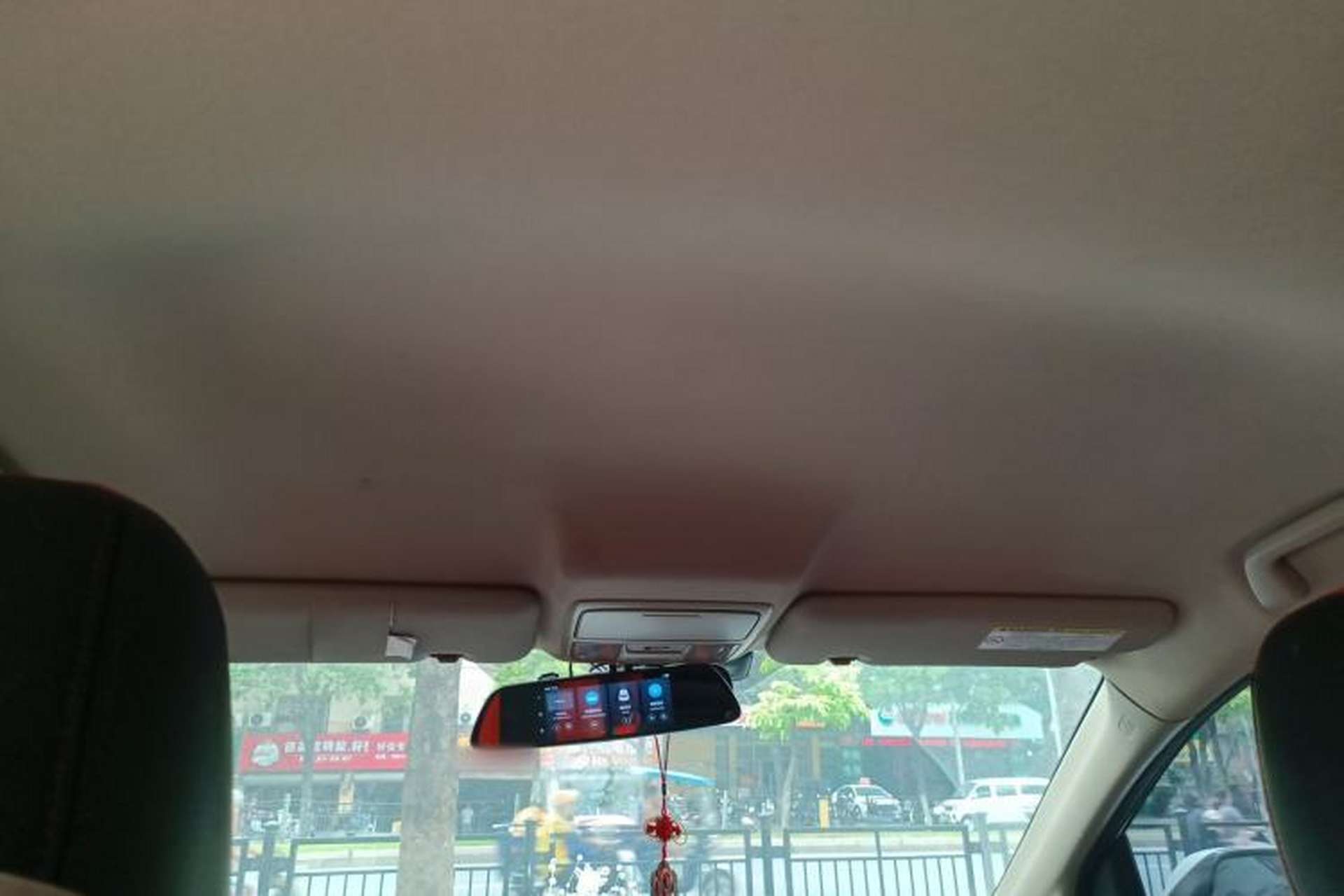 Used Honda CR-V 2015 2.0L two-wheel drive urban version Headliner