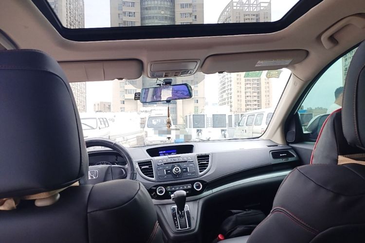 Used Honda CR-V 2015 2.0L two-wheel drive Fashion Edition Headliner
