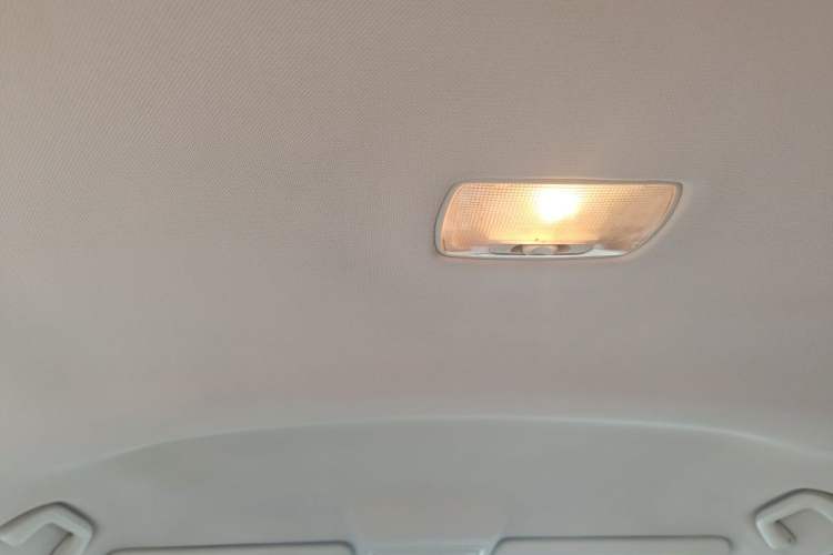 Used Honda CR-V 2015 2.0L 2WD Classic Edition Headliner
