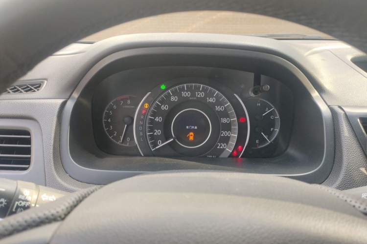 Used Honda CR-V 2015 2.0L two-wheel drive urban version Instrument Cluster