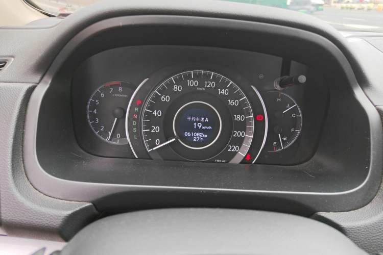 Used Honda CR-V 2015 2.0L two-wheel drive Fashion Edition Instrument Cluster