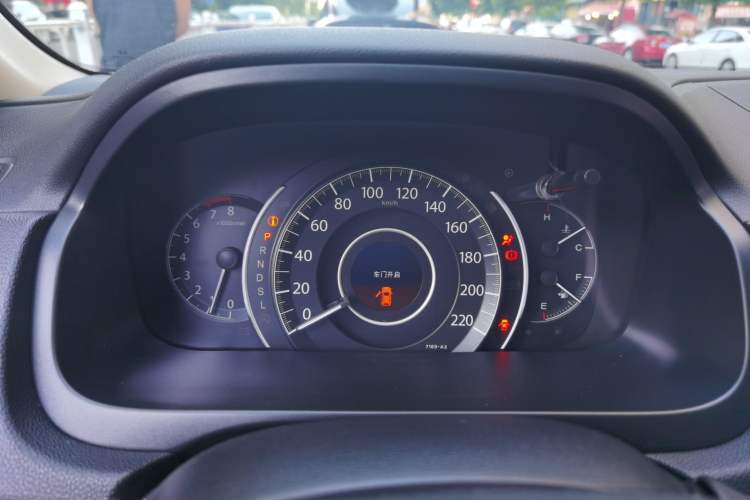 Used Honda CR-V 2015 2.4L two-wheel drive luxury version Instrument Cluster