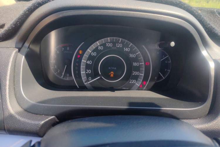 Used Honda CR-V 2015 2.0L two-wheel drive Fashion Edition Instrument Cluster