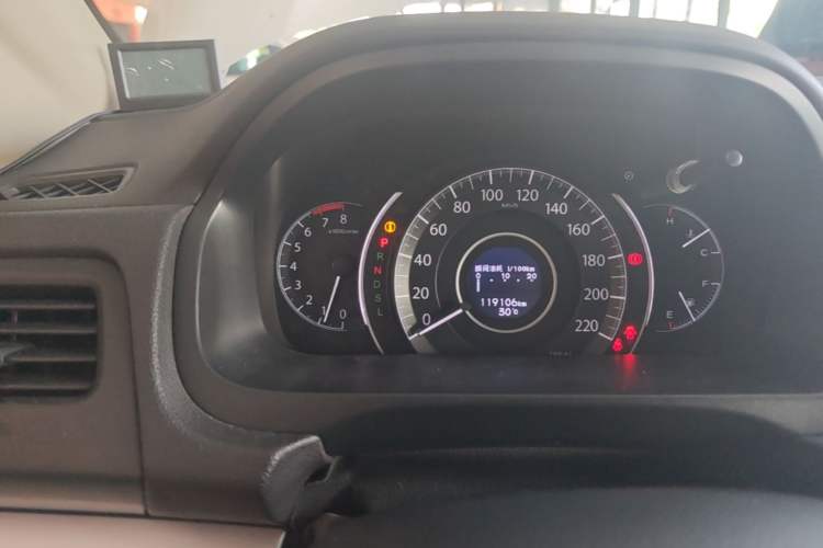 Used Honda CR-V 2015 2.0L two-wheel drive Fashion Edition Instrument Cluster