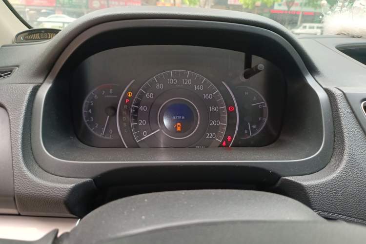 Used Honda CR-V 2015 2.0L two-wheel drive urban version Instrument Cluster