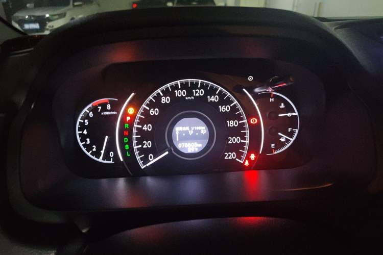 Used Honda CR-V 2015 2.0L two-wheel drive Fashion Edition Instrument Cluster