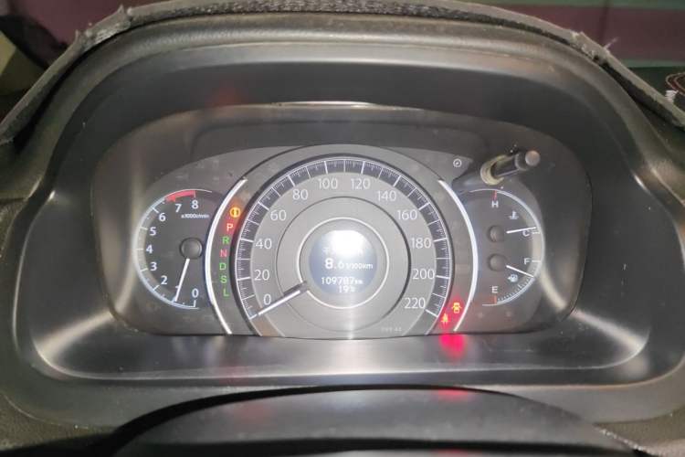 Used Honda CR-V 2015 2.0L two-wheel drive urban version Instrument Cluster