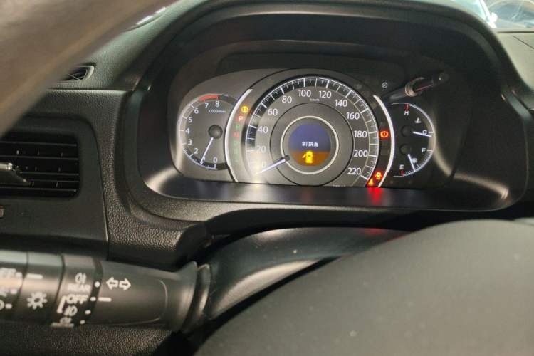 Used Honda CR-V 2015 2.0L two-wheel drive Fashion Edition Instrument Cluster