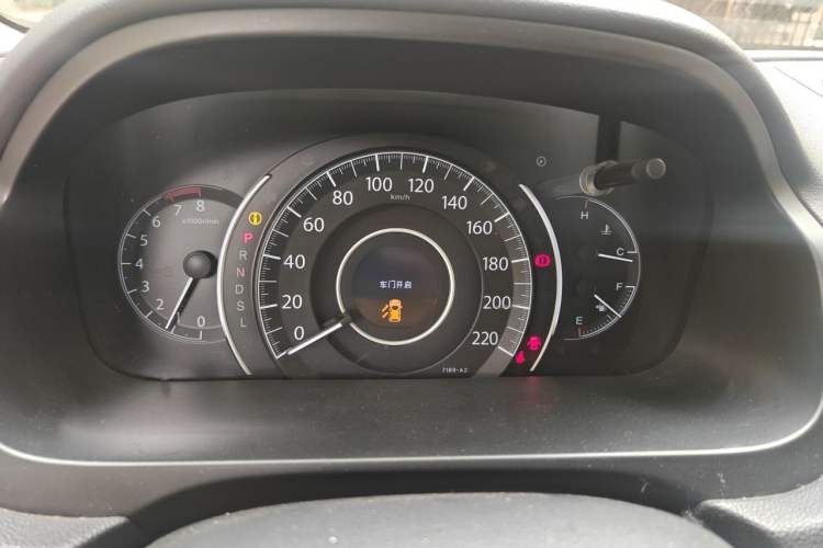 Used Honda CR-V 2015 2.4L two-wheel drive luxury version Instrument Cluster