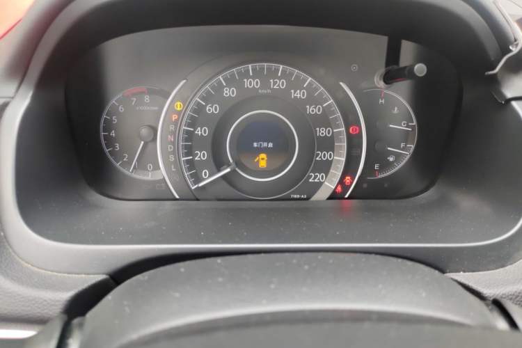Used Honda CR-V 2015 2.0L two-wheel drive Fashion Edition Instrument Cluster