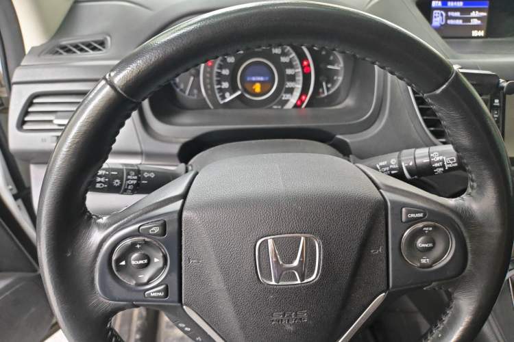 Used Honda CR-V 2015 2.4L two-wheel drive luxury version Instrument Cluster