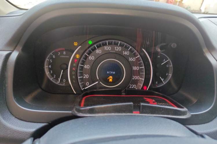 Used Honda CR-V 2015 2.0L two-wheel drive Fashion Edition Instrument Cluster