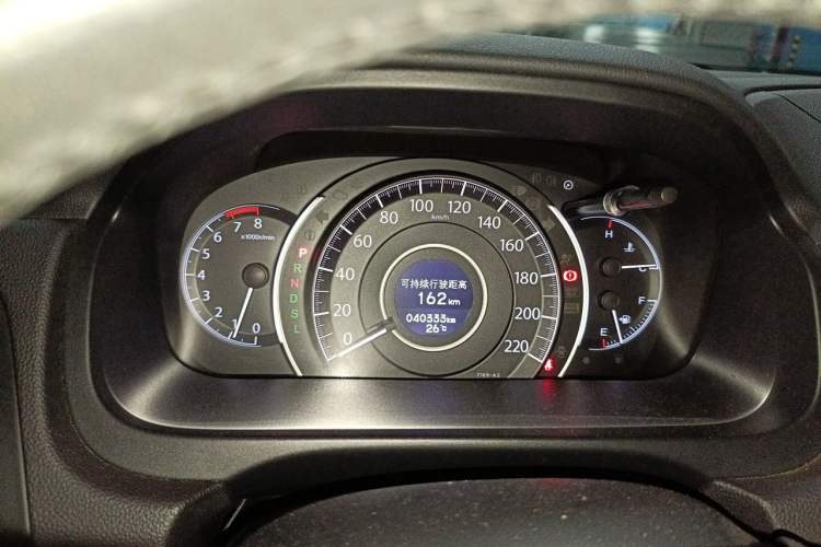 Used Honda CR-V 2015 2.4L two-wheel drive luxury version Instrument Cluster