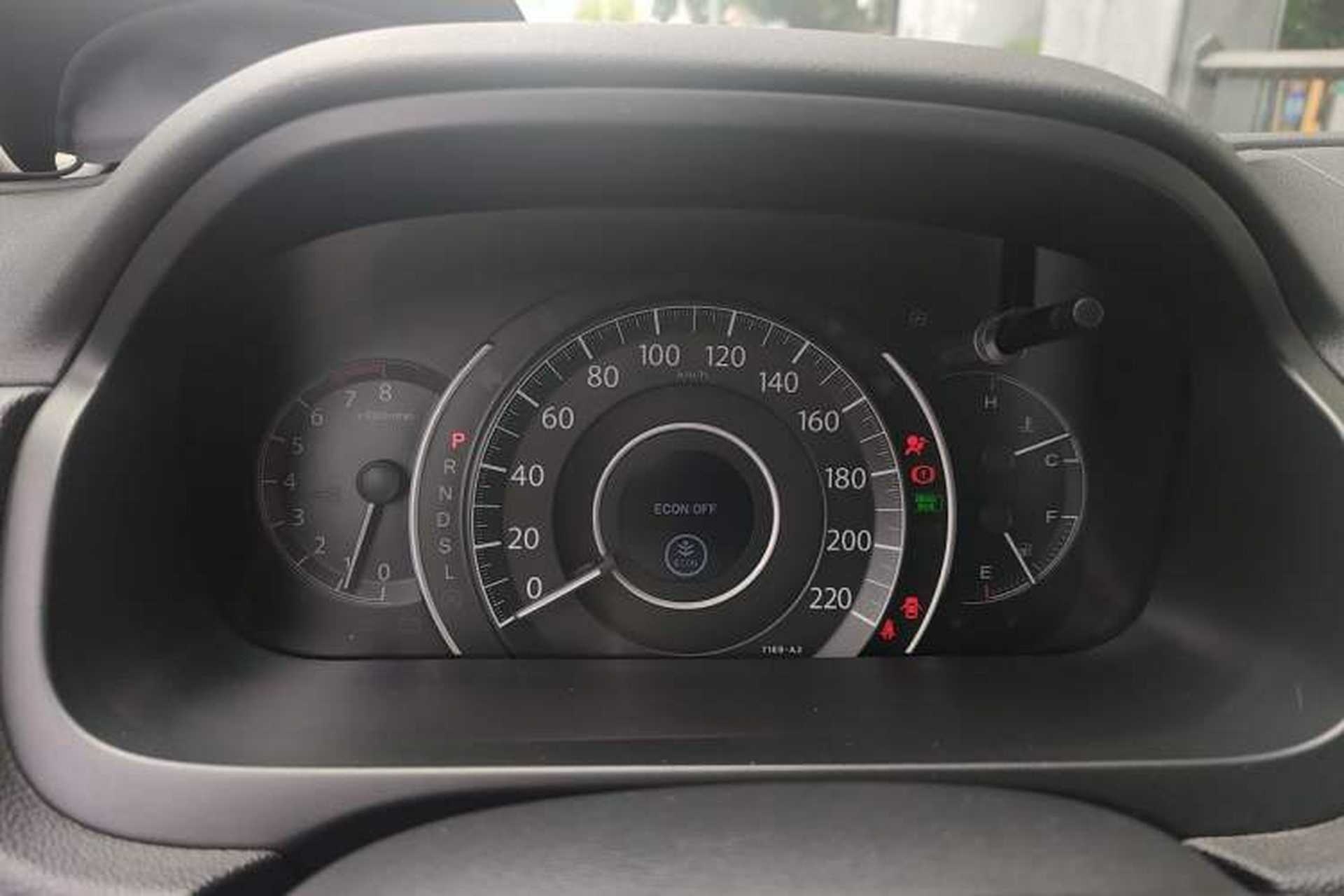 Used Honda CR-V 2015 2.4L two-wheel drive luxury version Instrument Cluster