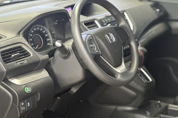 Used Honda CR-V 2015 2.0L two-wheel drive Fashion Edition Interior 6
