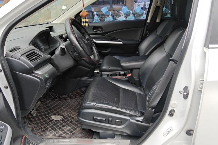 Used Honda CR-V 2015 2.4L two-wheel drive luxury version Left Front Seat