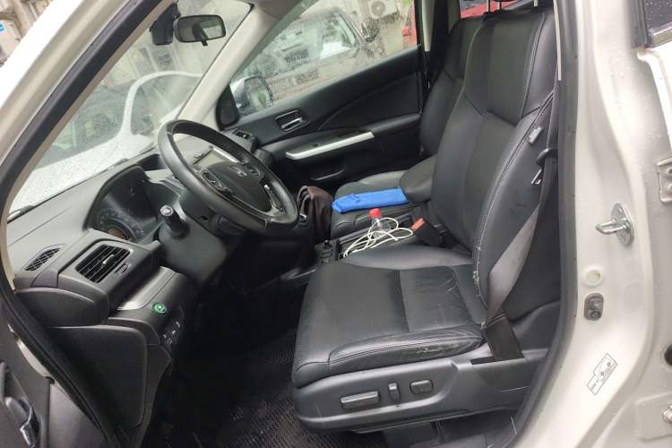 Used Honda CR-V 2015 2.4L four-wheel drive luxury version Left Front Seat