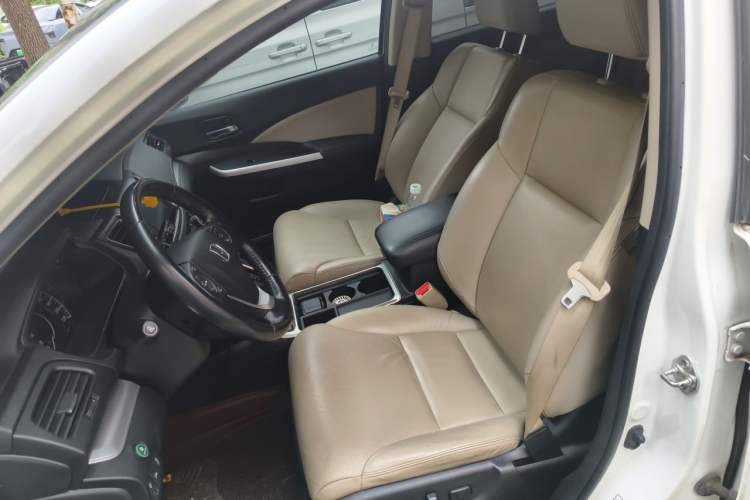 Used Honda CR-V 2015 2.4L two-wheel drive luxury version Left Front Seat