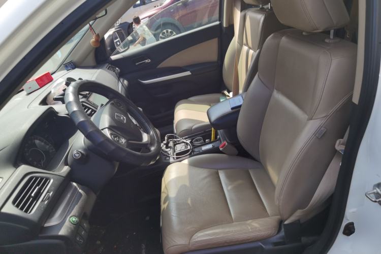 Used Honda CR-V 2015 2.4L two-wheel drive luxury version Left Front Seat