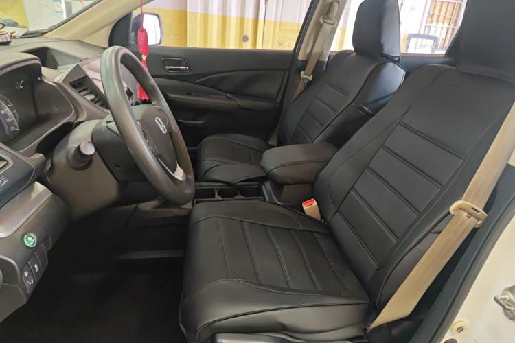 Used Honda CR-V 2015 2.0L two-wheel drive urban version Left Front Seat