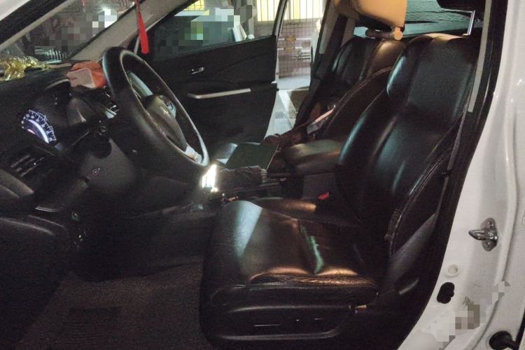Used Honda CR-V 2015 2.4L two-wheel drive luxury version Left Front Seat