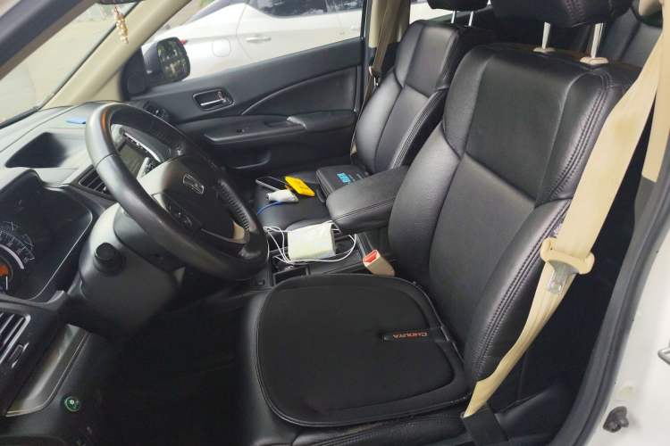 Used Honda CR-V 2015 2.0L two-wheel drive urban version Left Front Seat