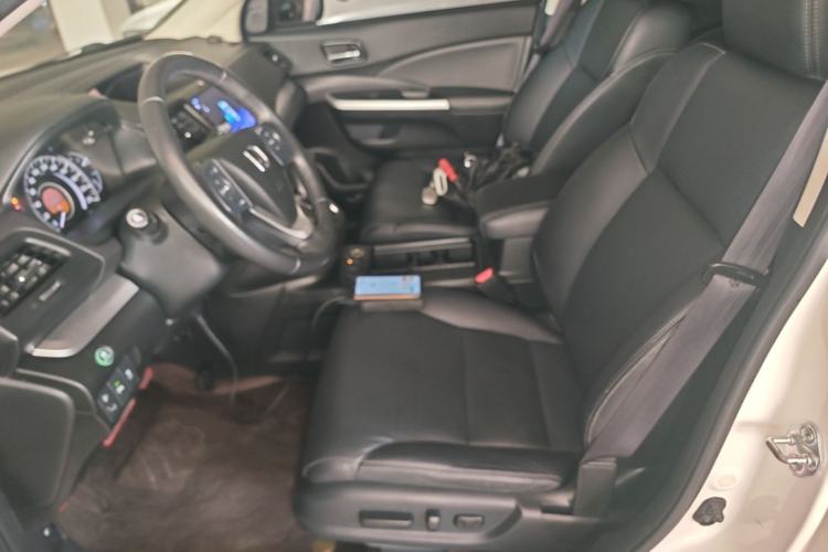Used Honda CR-V 2015 2.4L two-wheel drive luxury version Left Front Seat