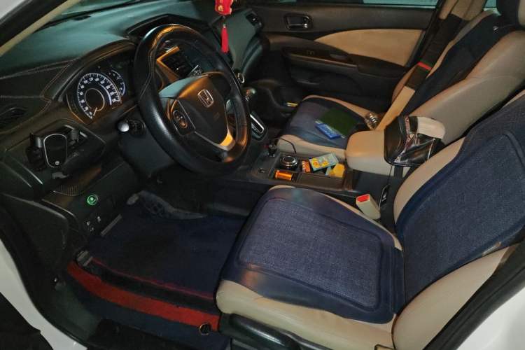 Used Honda CR-V 2015 2.0L two-wheel drive urban version Left Front Seat
