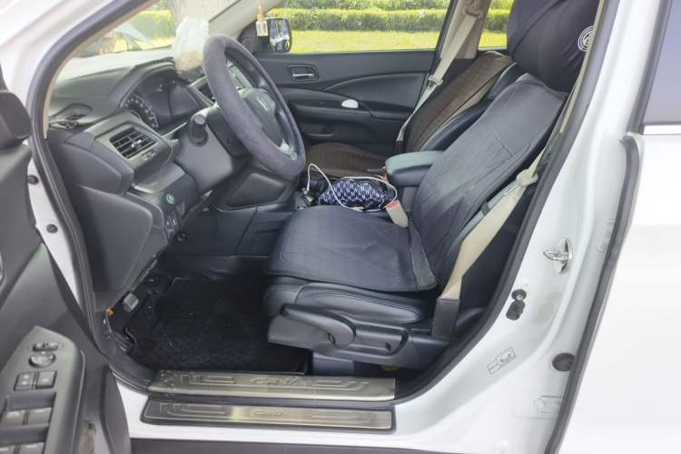 Used Honda CR-V 2015 2.0L two-wheel drive Fashion Edition Left Front Seat