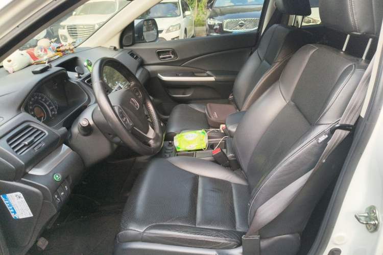 Used Honda CR-V 2015 2.4L two-wheel drive luxury version Left Front Seat