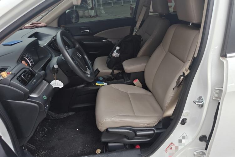 Used Honda CR-V 2015 2.0L two-wheel drive urban version Left Front Seat
