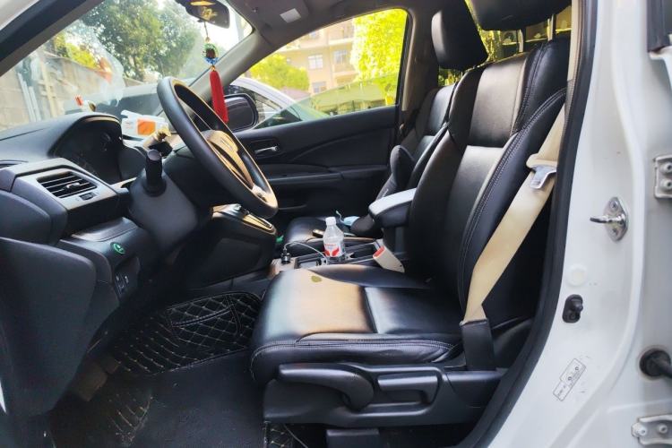 Used Honda CR-V 2015 2.0L two-wheel drive Fashion Edition Left Front Seat