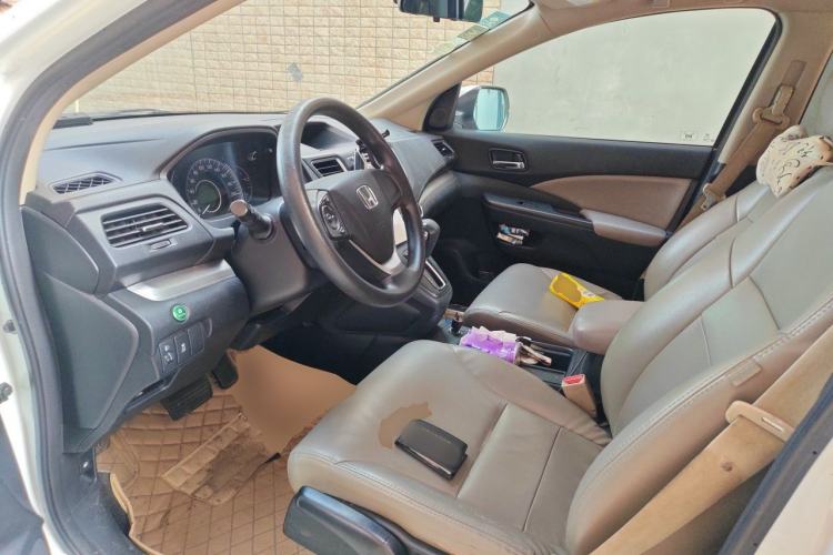 Used Honda CR-V 2015 2.0L two-wheel drive Fashion Edition Left Front Seat