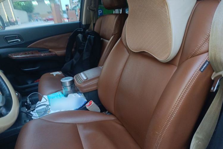 Used Honda CR-V 2015 2.0L two-wheel drive Fashion Edition Left Front Seat