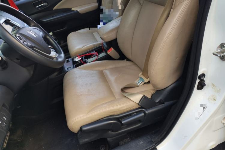 Used Honda CR-V 2015 2.0L two-wheel drive Fashion Edition Left Front Seat