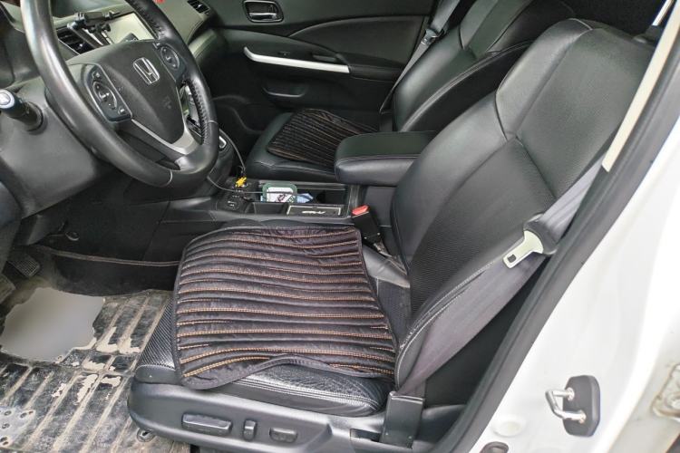Used Honda CR-V 2015 2.4L two-wheel drive luxury version Left Front Seat
