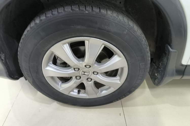 Used Honda CR-V 2015 2.0L 2WD Classic Edition Left Front Wheel Hub