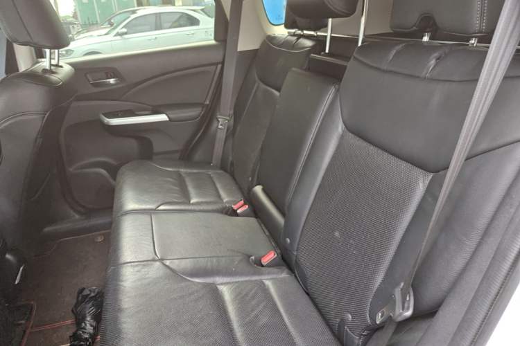 Used Honda CR-V 2015 2.4L two-wheel drive luxury version Left Rear Seat
