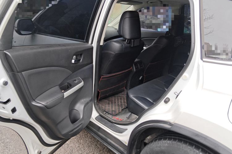 Used Honda CR-V 2015 2.4L two-wheel drive luxury version Left Rear Seat