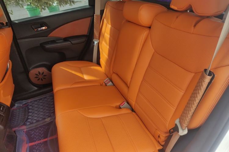 Used Honda CR-V 2015 2.0L two-wheel drive Fashion Edition Left Rear Seat