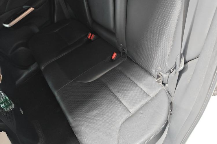 Used Honda CR-V 2015 2.4L two-wheel drive luxury version Left Rear Seat